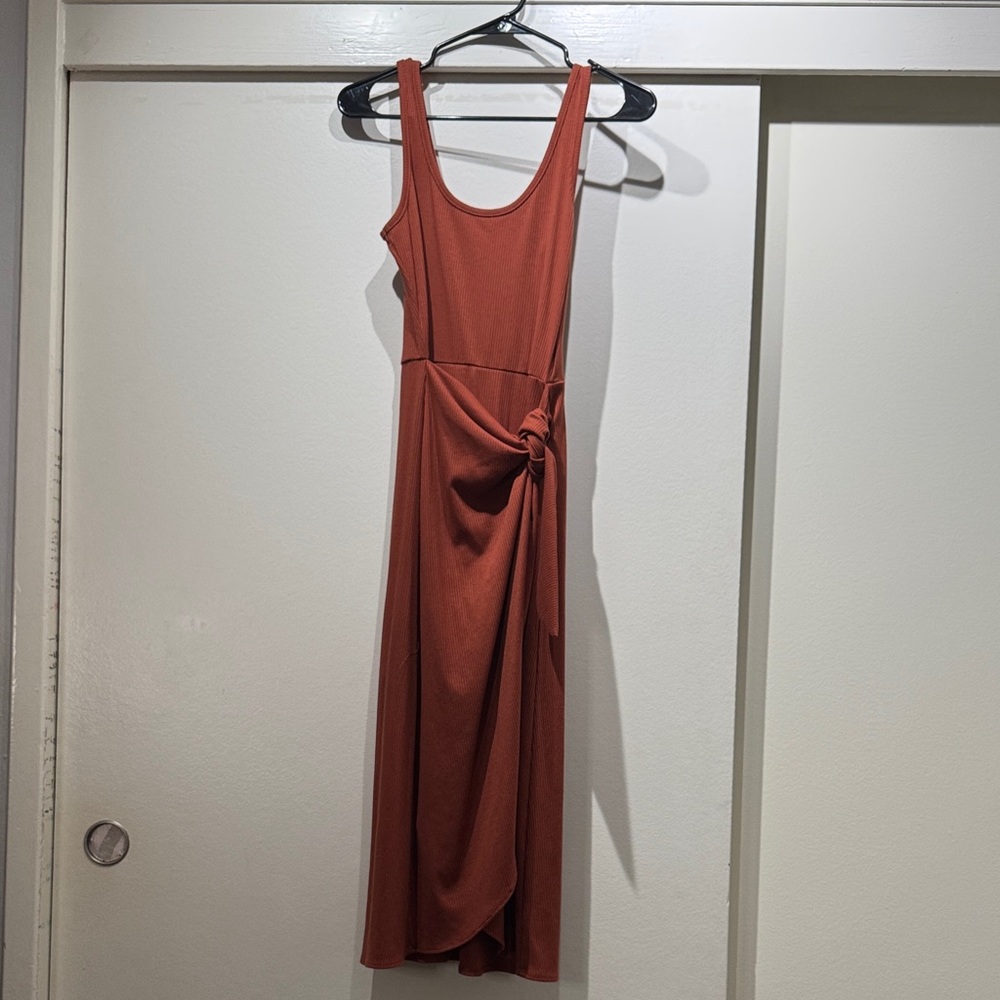 Nine Britton Rust Midi Dress